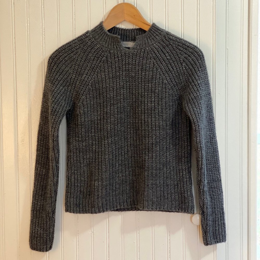 ASOS Women's Grey Knit Sweater Size 2